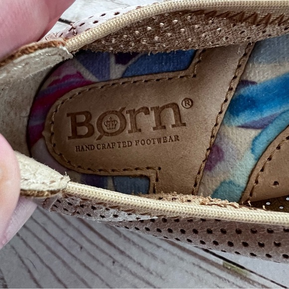 Born Women’s Julienne Ballet Flats in Tan size 7M - Picture 3 of 7